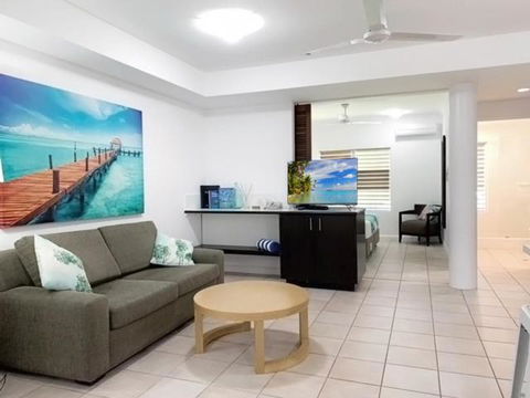REEF RETREAT APARTMENTS PALM COVE Unit 13 - Accommodation Mt Buller 0