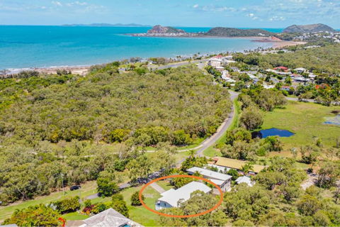 RELAX @48 CLOSE TO BEACH Sleeps 7 - Accommodation Mt Buller 0