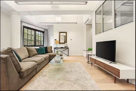 Renovated Warehouse Conversion In Heart Of Sydney - Accommodation Mt Buller 1