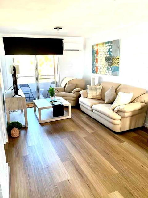 Right In Fremantle - Accommodation Mt Buller 0