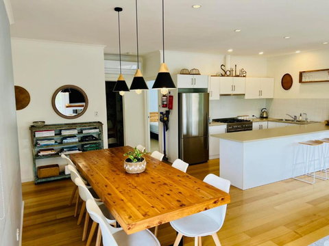 Salt Life - Pet Friendly Outside WIFI - Accommodation Mt buller 2