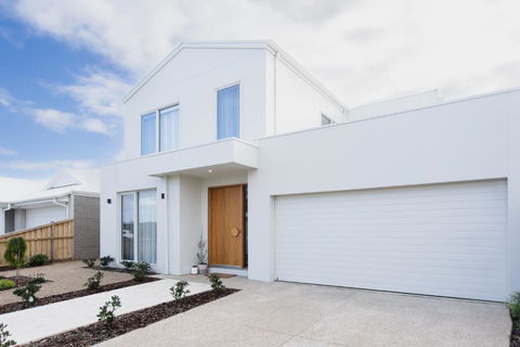 Saltwater Lux, 4 Bdrm, 3 Bath, Golf, Weddings, Beaches, Adventure Park - Accommodation Mt Buller 0