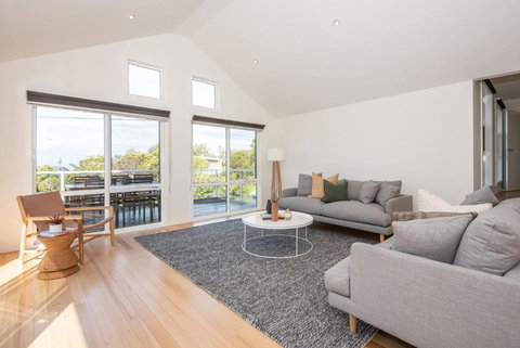 Salty Shores Smiths Beach - Accommodation Mt buller 2