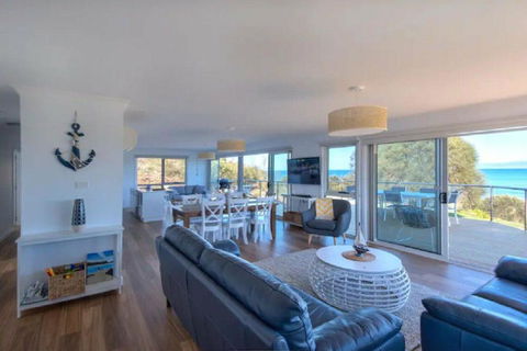 Sandbar Beach House - Accommodation Mt Buller 3