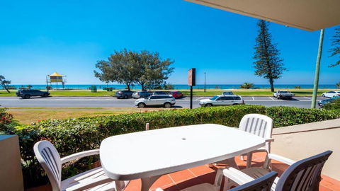 Sandrift Beachfront Apartments - Accommodation Mt Buller 3