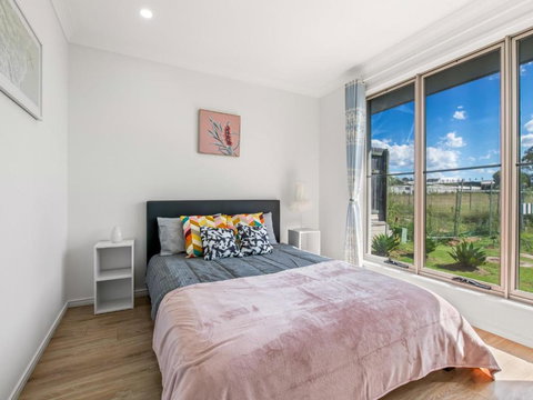 Spacious Newly Furnished 4BD Family Retreat - Accommodation Mt Buller 3