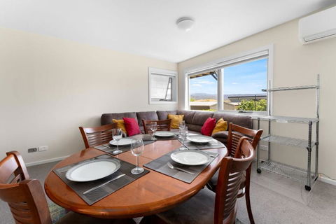 T Bar On Twynam - Modern 2BR Apartment L WiFi L Netflix L BBQ L Smart TV L Air-Con - Accommodation Mt Buller 2