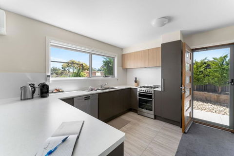 T Bar On Twynam - Modern 2BR Apartment L WiFi L Netflix L BBQ L Smart TV L Air-Con - Accommodation Mt Buller 0
