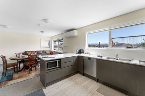 T Bar On Twynam - Modern 2BR Apartment L WiFi L Netflix L BBQ L Smart TV L Air-Con - Accommodation Mt Buller 1