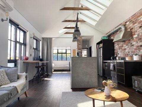 T H E L O F T - Stunning Private Apartment - Accommodation Mt Buller 2