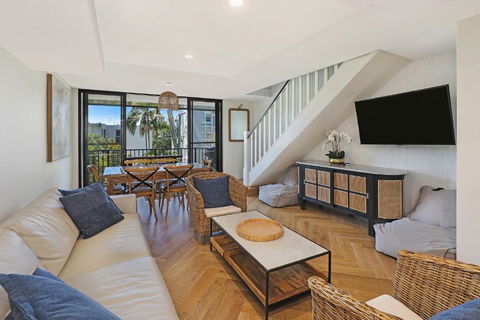 TARA7- On Trend At Taranaki - Accommodation Mt Buller 0