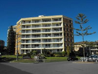 Beachpoint Unit 101 28 North Street