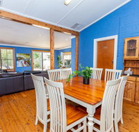 Best Central House - SLEEPS 11  - Accommodation Mt Buller
