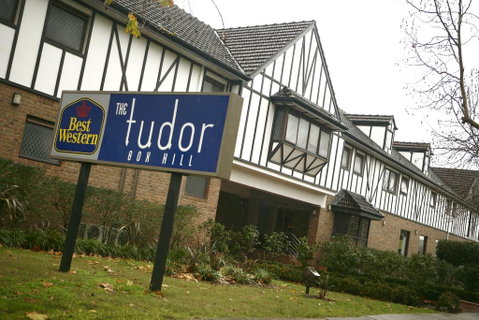 Best Western Plus The Tudor Box Hill - Accommodation Mt Buller 0