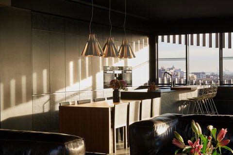 Birdcage Penthouse Luxury Melbourne Ultra Modern Industrial Chic - Accommodation Mt Buller 3