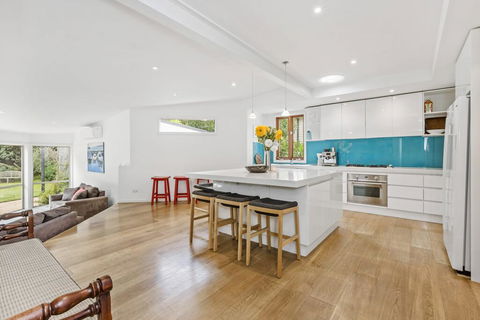 BIRDSONG - MORNINGTON - Accommodation Mt Buller 0