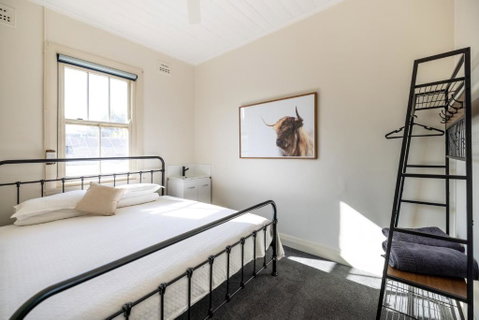 The Middle - Accommodation Mt Buller 0