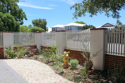 The Zen Den Retreat Gateway To The Swan Valley - Accommodation Mt Buller 2