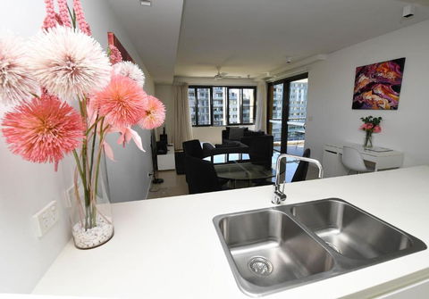 WATERFRONT DARWIN TROPICAL DELIGHT - Accommodation Mt Buller 1