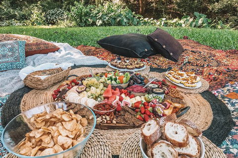 A Picnic In Byron Bay - Accommodation Mt Buller 1