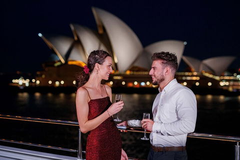 Sydney Harbour Dinner Cruise - Accommodation Mt Buller 3