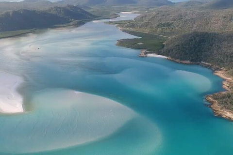 2 Night Small Group Whitsundays Sailing Adventure Aboard Mandrake - Accommodation Mt Buller 0