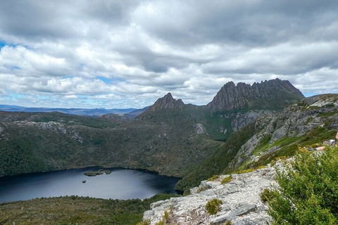 6 Day Trek The Cradle Mountain Overland Track - Accommodation Mt Buller 2