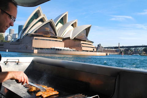 Sydney Whale-Watching Cruise Including Lunch Or Breakfast - Accommodation Mt Buller 3